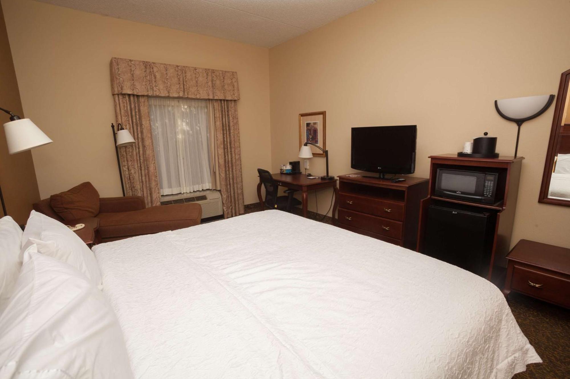 Hampton Inn Oneonta Esterno foto